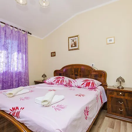 Apartment Sunny Split